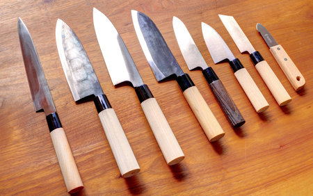 gispende Koncession absorberende Japanese Knives / Konro / Binchotan